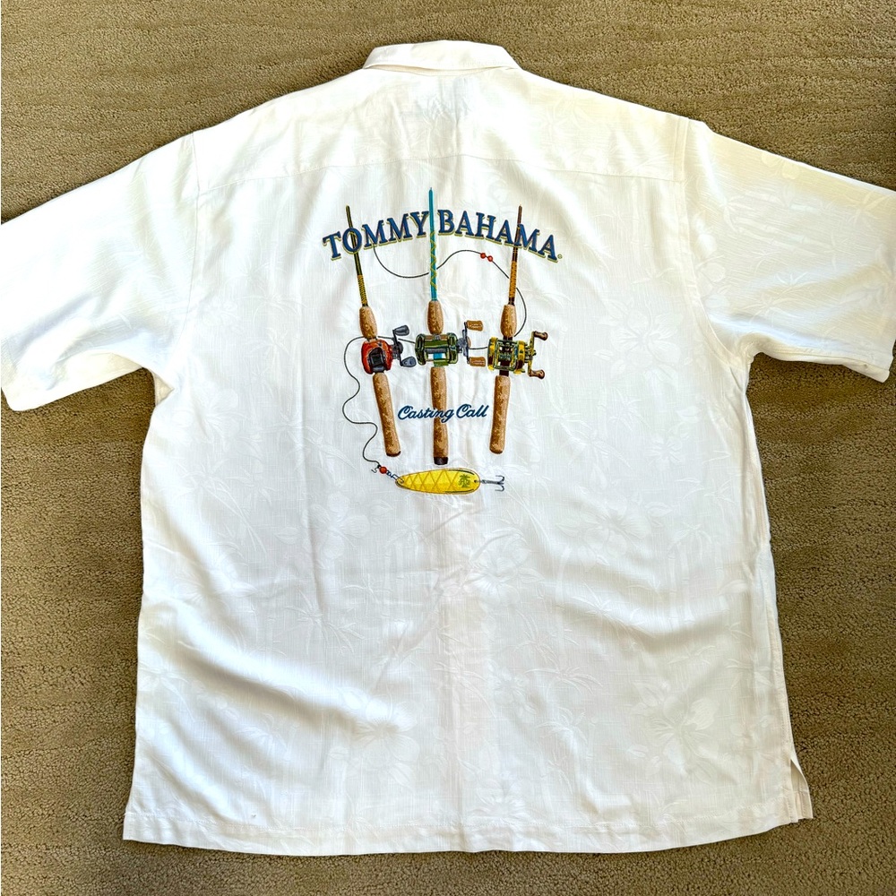 Tommy Bahama xl shirt with back embroidery